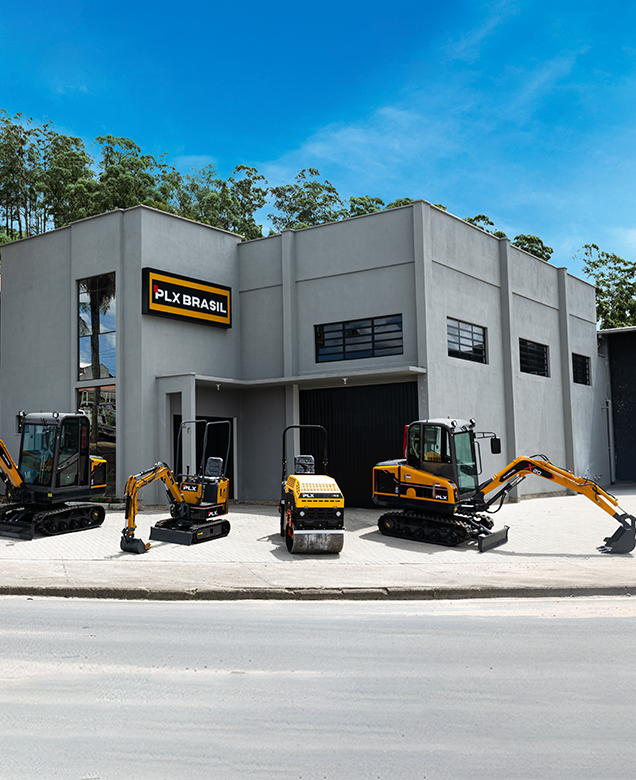 Mini escavadeira: força, precisão e mobilidade para obras e serviços técnicos